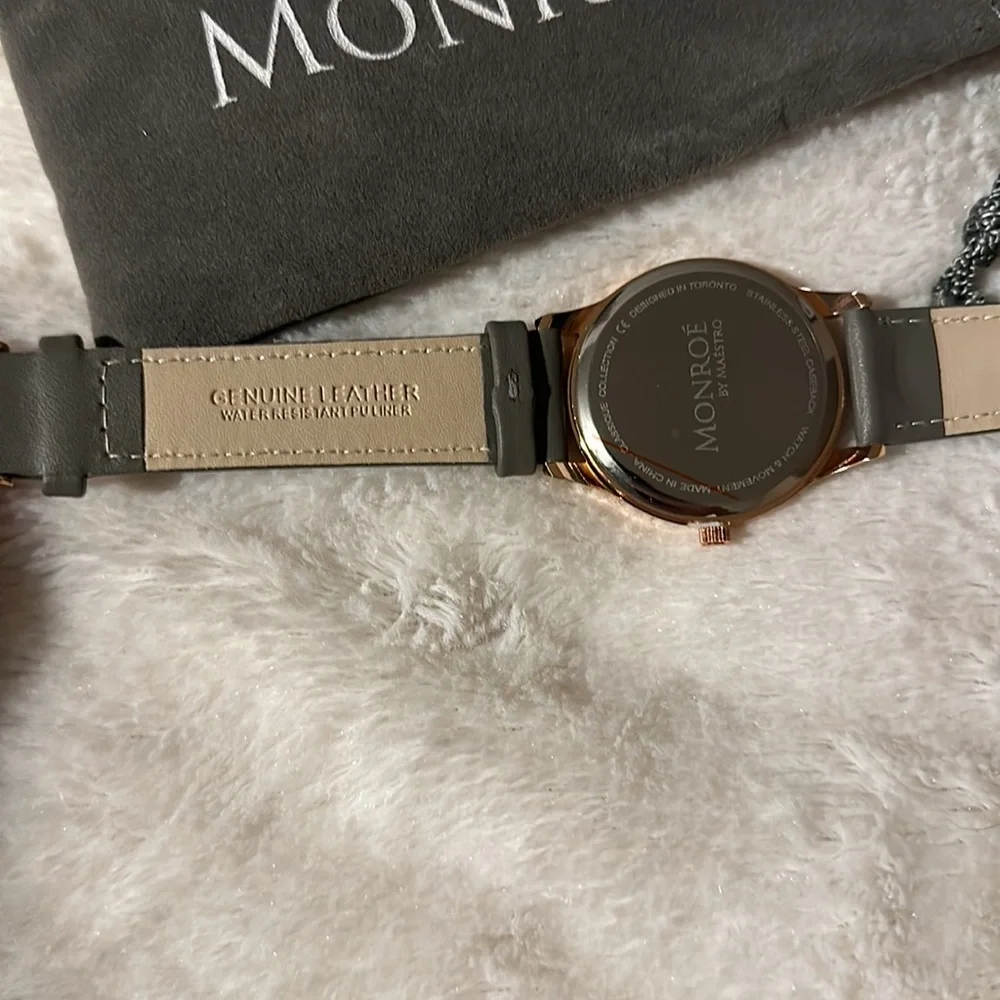 NWT Monroe Classique Watch in Sunburst Solerose